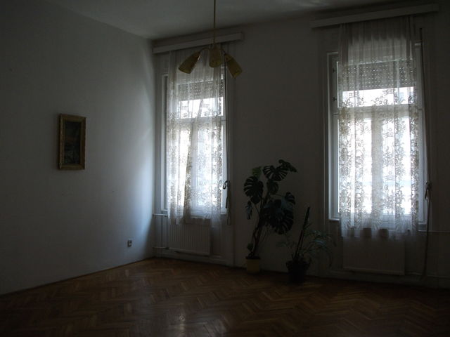 Győr, tégla lakás - 210982 fotó
