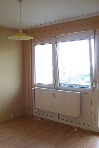 Székesfehérvár, panel lakás - 224791 fotó