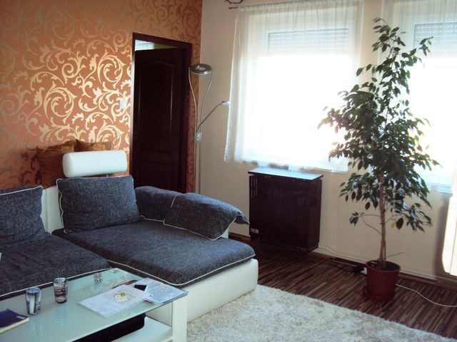 Győr, tégla lakás - 260088 fotó